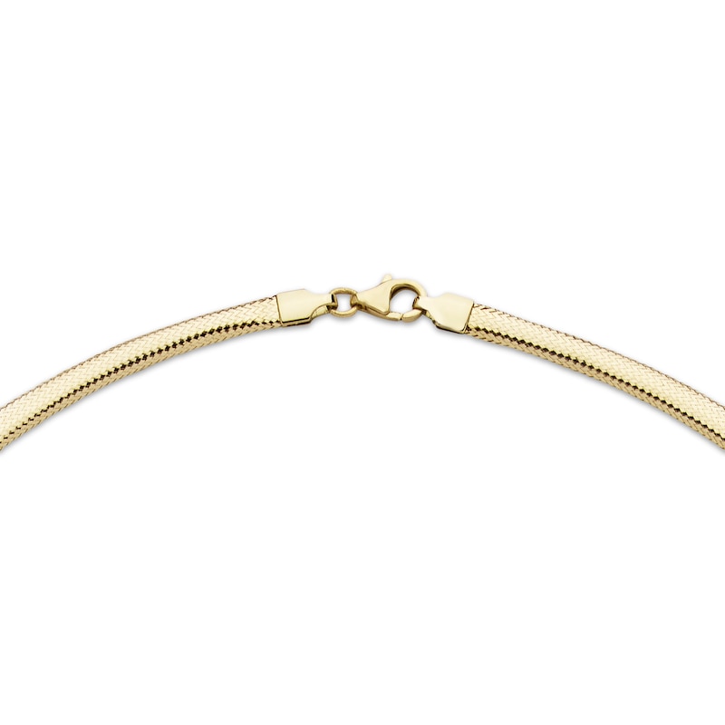 Hollow Graduated Omega Chain Stretch Necklace 10K Yellow Gold 18"