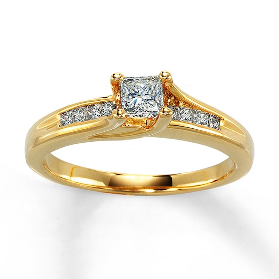 Previously Owned Engagement Ring 1/2 ct tw Princess-cut Diamonds 14K Yellow Gold