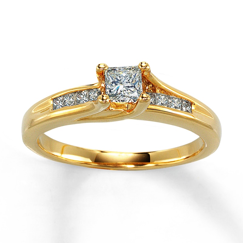 Main Image 1 of Previously Owned Engagement Ring 1/2 ct tw Princess-cut Diamonds 14K Yellow Gold
