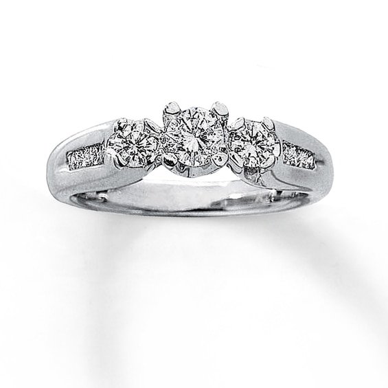 Previously Owned 3-Stone Diamond Engagement Ring 5/8 ct tw Round-cut 14K White Gold
