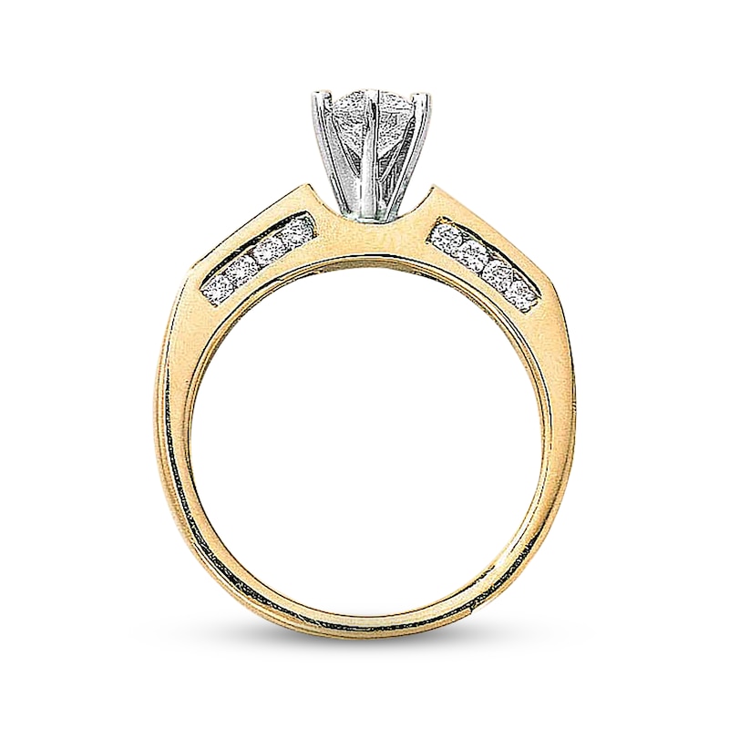 Main Image 2 of Previously Owned Engagement Ring 1-1/8 ct tw Round-cut Diamonds 14K Yellow Gold