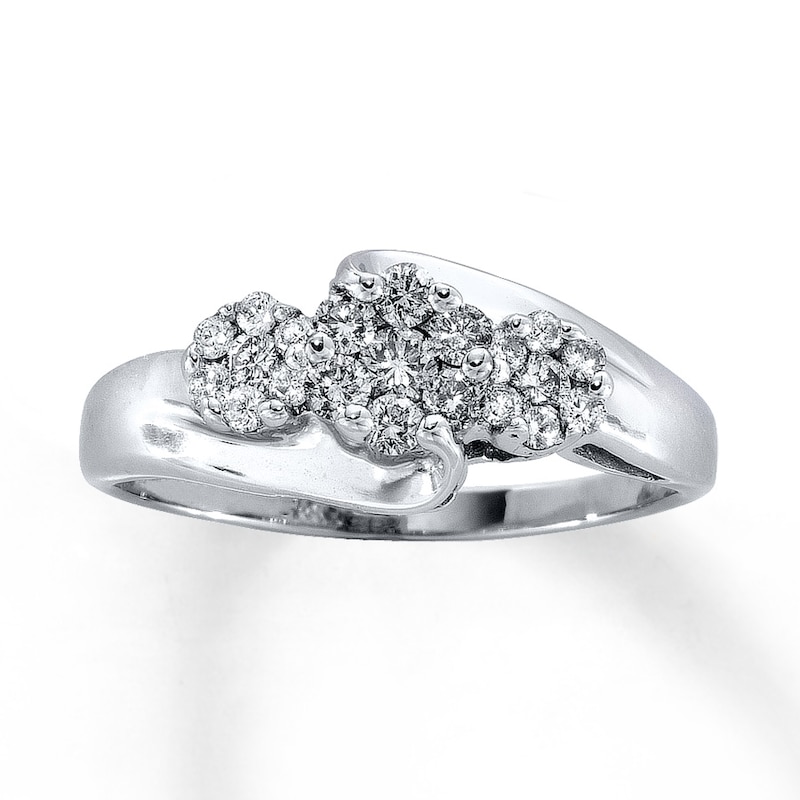 Main Image 1 of Previously Owned Ring 1/2 ct tw Diamonds 14K White Gold