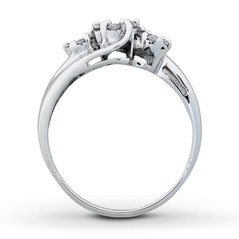 Main Image 2 of Previously Owned Ring 1/2 ct tw Diamonds 14K White Gold