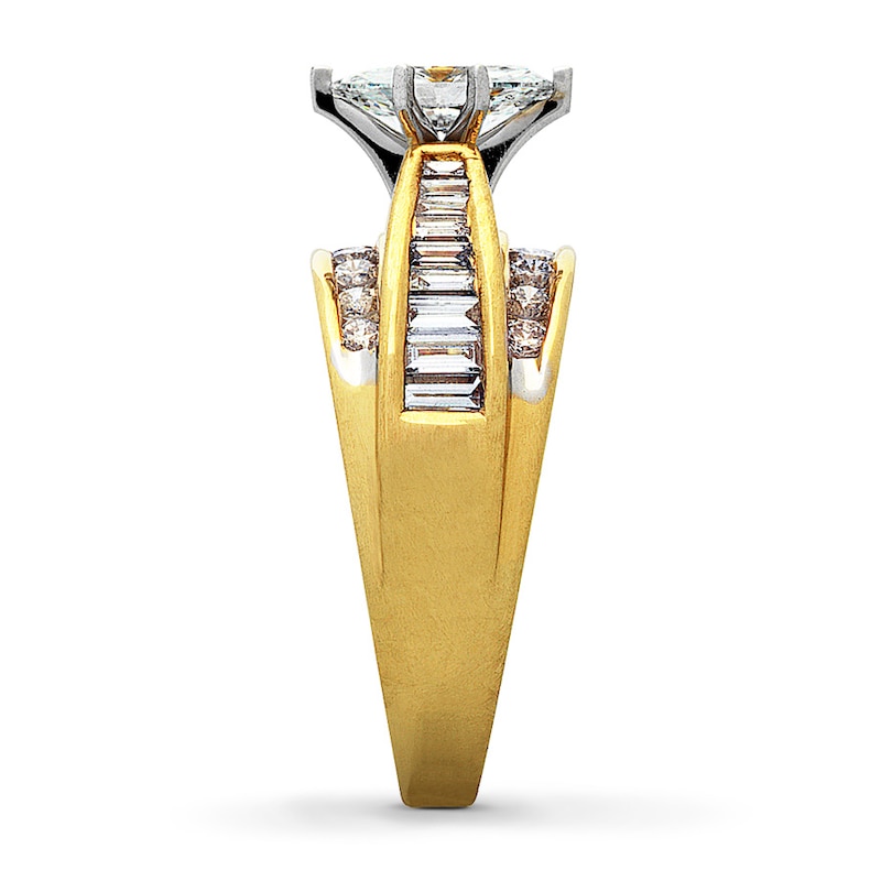 Previously Owned Ring 1-1/2 ct tw Marquise, Baguette & Round-cut Diamonds 14K Yellow Gold