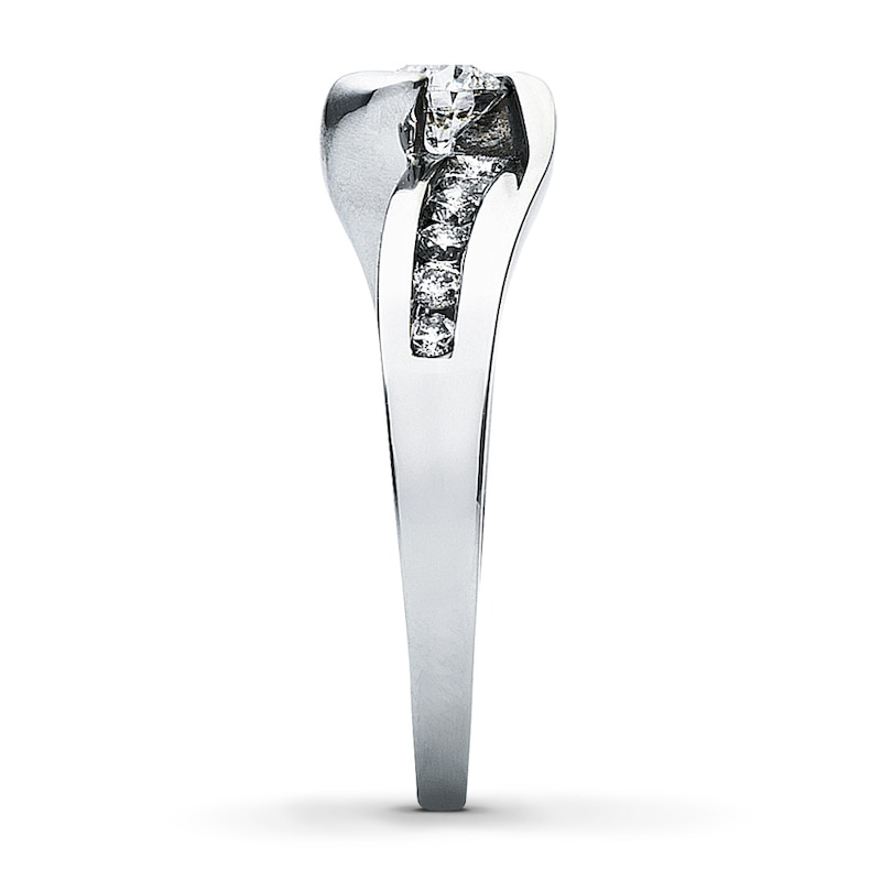 Main Image 3 of Previously Owned Ring 5/8 ct tw Diamonds 14K White Gold