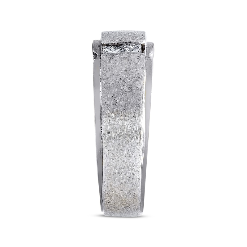 Main Image 2 of Previously Owned Ring 5/8 ct tw Diamonds 14K White Gold