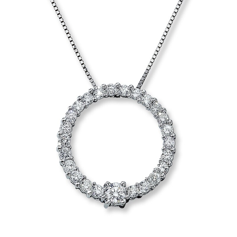 Main Image 1 of Previously Owned Circle Diamond Necklace 1 ct tw Round-cut 14K White Gold 18&quot;