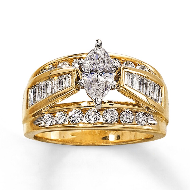 Previously Owned Ring 2 ct tw Diamonds 14K Yellow Gold