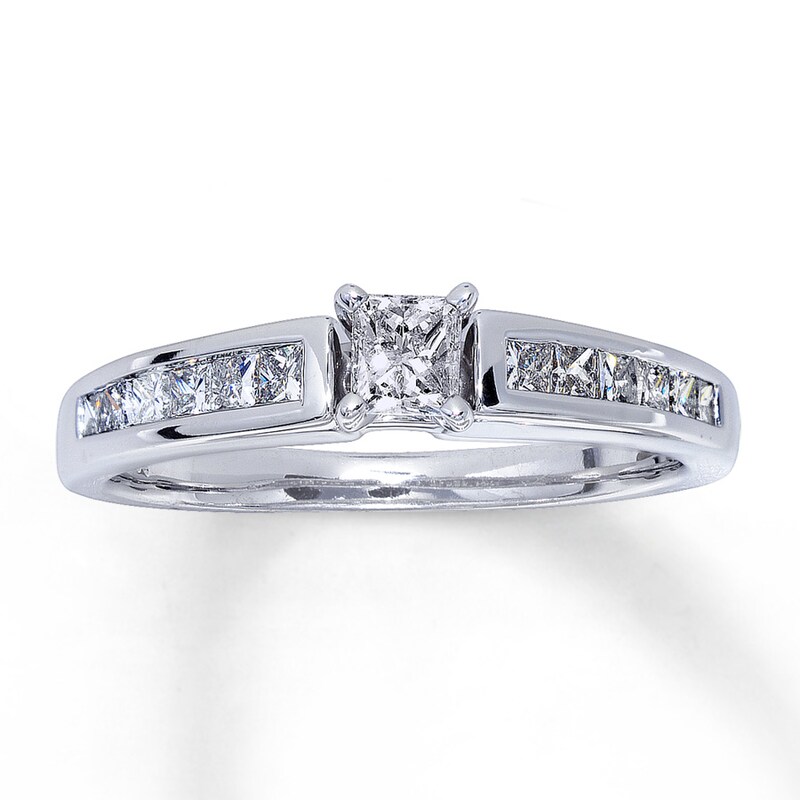 Main Image 1 of Previously Owned Engagement Ring 5/8 ct tw Princess-cut Diamonds 14K White Gold