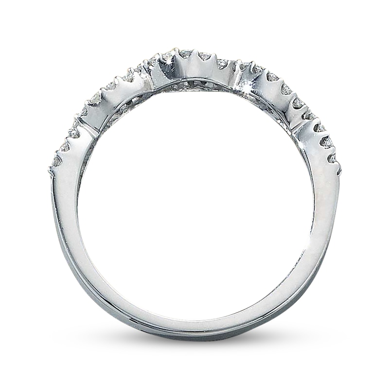 Previously Owned Ring 1/4 ct tw Diamonds 14K White Gold