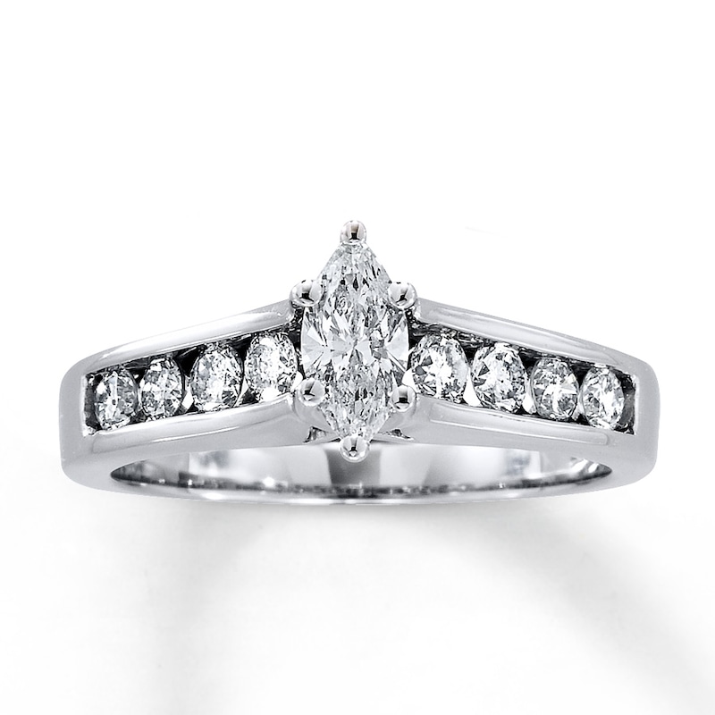Main Image 1 of Previously Owned Ring 7/8 ct tw Diamonds 14K White Gold