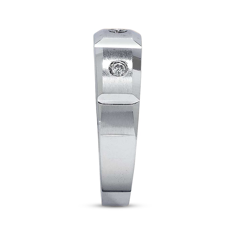 Previously Owned Men's Diamond Band 1/8 cttw 14K White Gold - Size 10.25