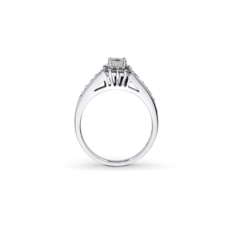 Previously Owned Diamond Ring 3/4 ct tw 14K White Gold