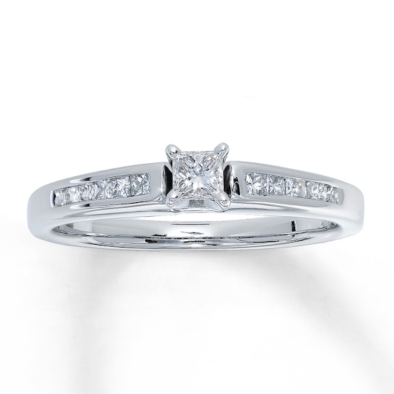 Previously Owned Engagement Ring 1/3 ct tw Princess-Cut Diamonds 14K White Gold