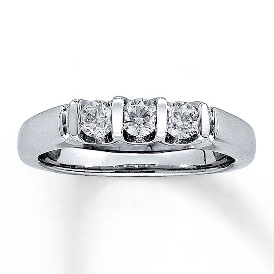 Previously Owned Three-Stone Engagement Ring 1/2 ct tw Diamonds 14K White Gold