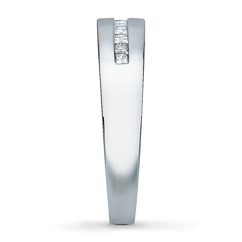 Main Image 3 of Previously Owned Men's Wedding Band 1/4 ct tw Square-cut Diamonds 14K White Gold