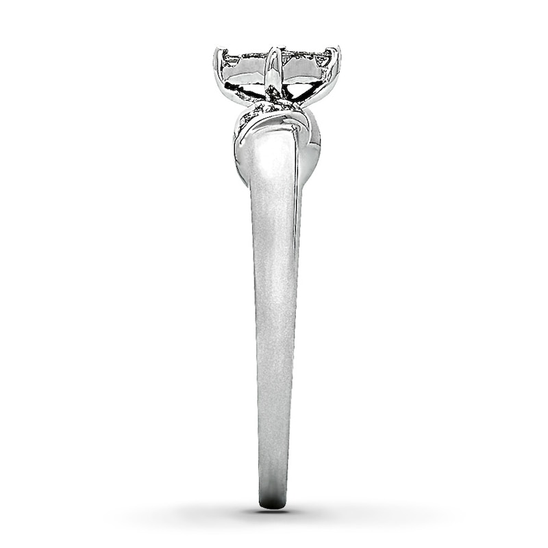 Previously Owned Promise Ring 1/6 ct tw Diamonds 14K White Gold