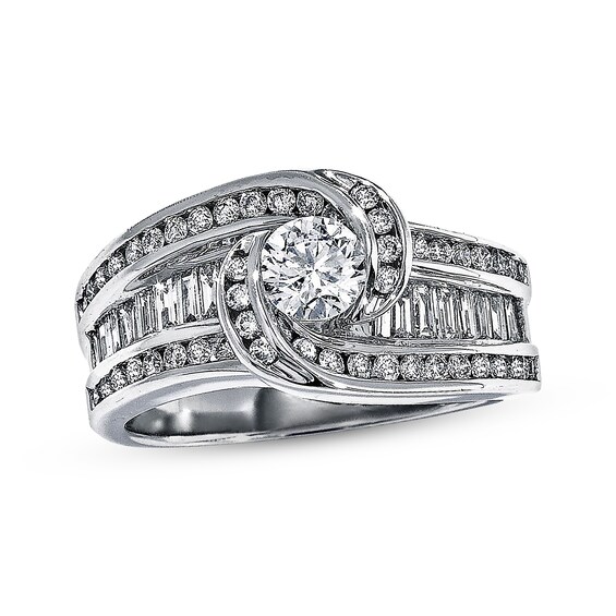 Previously Owned Diamond Ring 1-3/8 ct tw Round/Baguette-cut 14K White Gold
