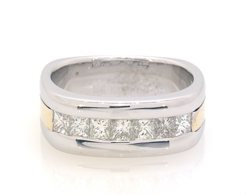Main Image 1 of Previously Owned Men's Square-Cut Diamond Wedding Band 1-1/4 ct tw 14K Two-Tone Gold Size 10