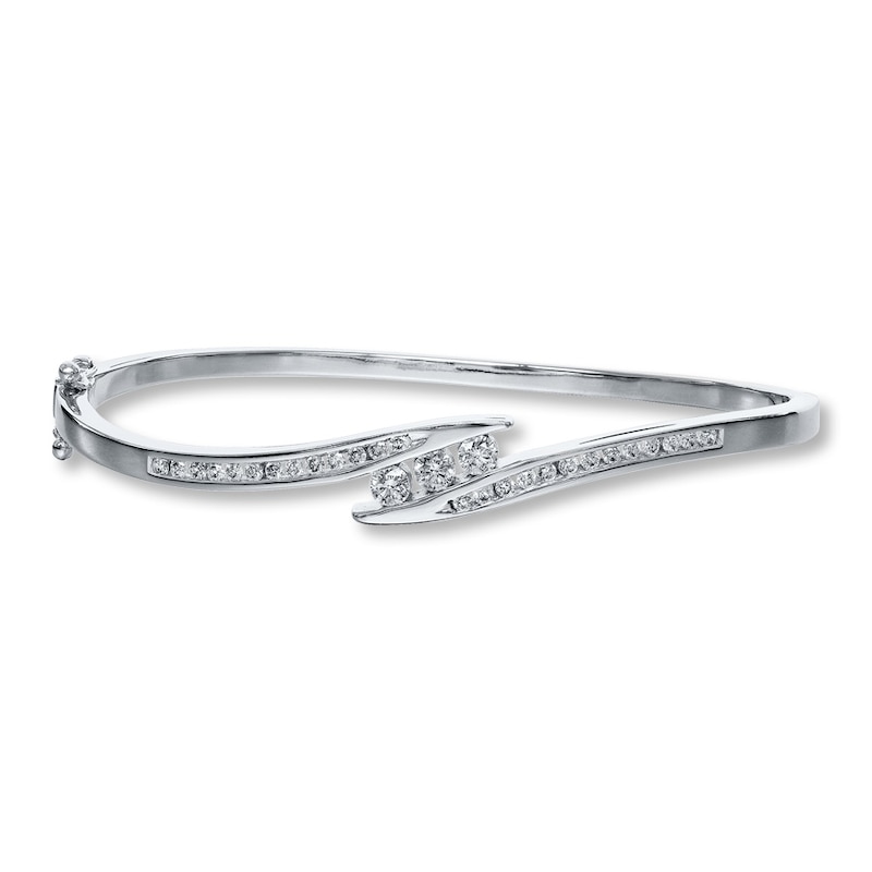 Main Image 1 of Previously Owned Diamond Bracelet 1 ct tw 14K White Gold