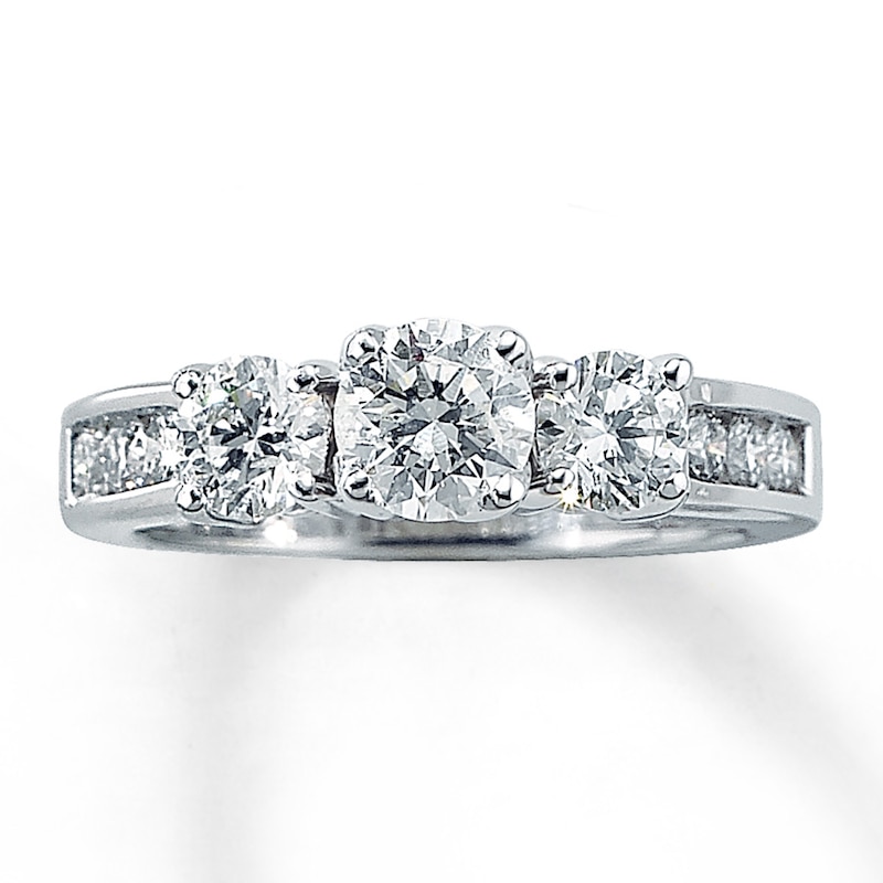 Previously Owned 3-Stone Diamond Ring 1-1/2 ct tw 14K White Gold