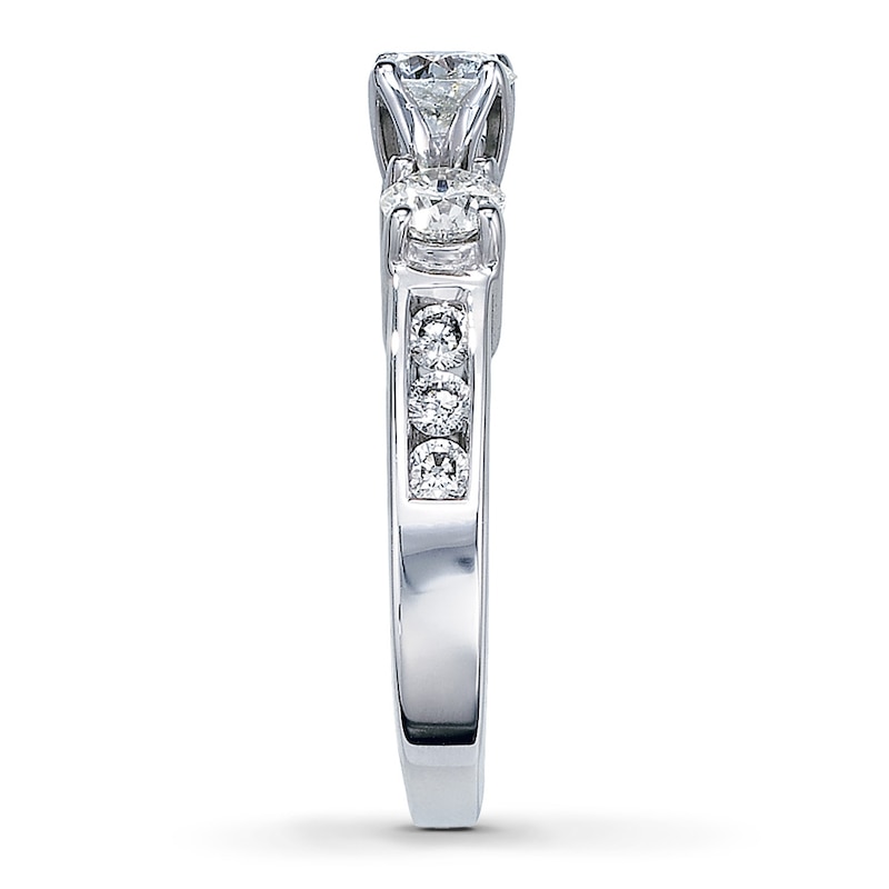 Previously Owned 3-Stone Diamond Ring 1-1/2 ct tw 14K White Gold