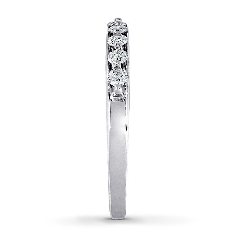 Main Image 3 of Previously Owned Diamond Band 1/4 ct tw 14K White Gold