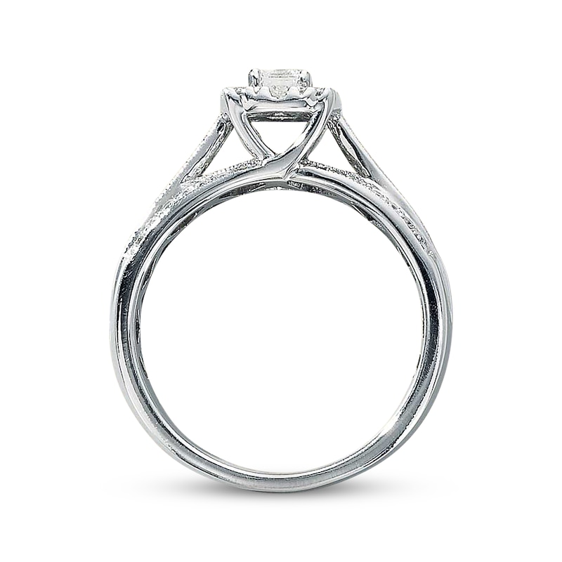 Previously Owned Diamond Engagement Ring 1 ct tw Emerald & Round-cut 14K White Gold