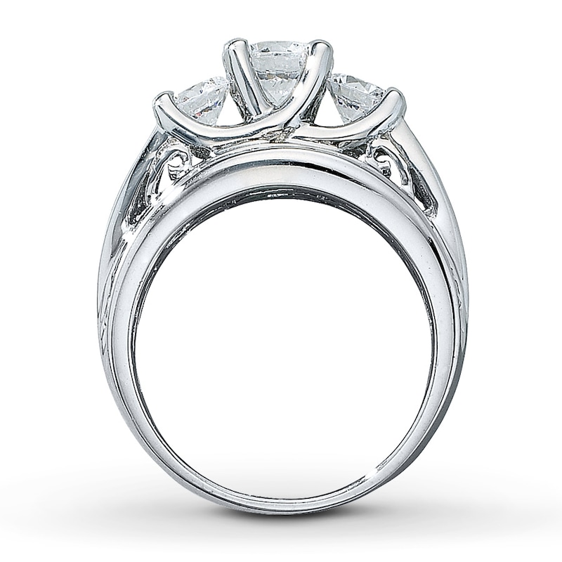 Main Image 2 of Previously Owned Diamond Engagement Ring 3 ct tw Round & Baguette-cut 14K White Gold