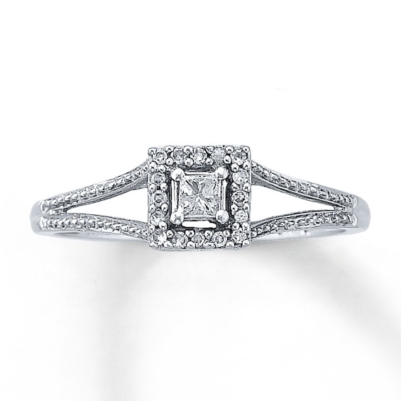 Previously Owned Ring 1/8 ct tw Diamonds 10K White Gold