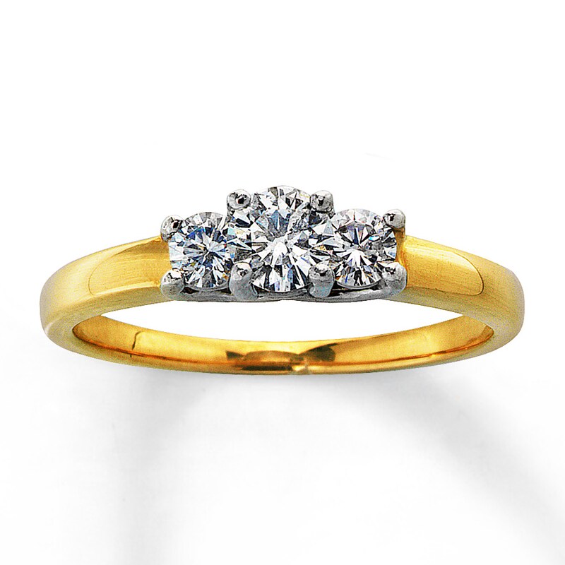 Main Image 1 of Previously Owned Ring 1/2 ct tw Diamonds 14K Yellow Gold & Platinum