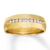 Thumbnail Image 0 of Previously Owned Diamond Wedding Band 1/4 ct tw 14K Yellow Gold