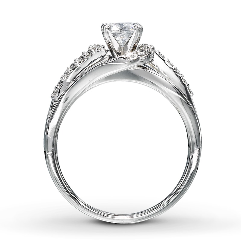 Main Image 2 of Previously Owned Engagement Ring 5/8 ct tw Round-cut Diamonds 14K White Gold