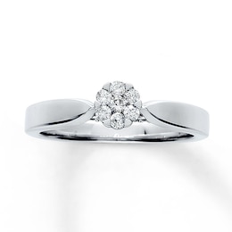 Previously Owned Ring 1/4 ct tw Diamonds 10K White Gold