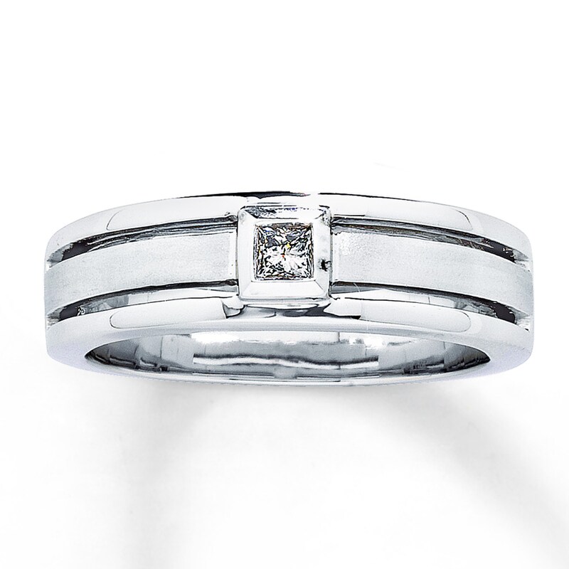 Main Image 1 of Previously Owned Men's Diamond Wedding Band 1/6 ct tw Square-Cut 14K White Gold