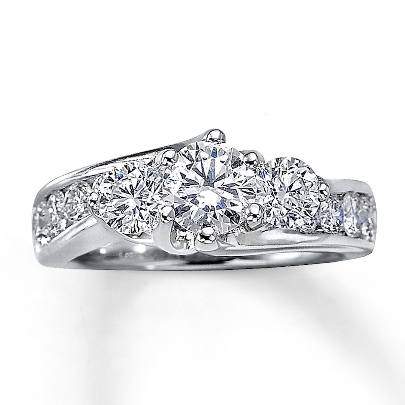 Main Image 1 of Previously Owned Three-Stone Diamond Ring 2 ct tw Round-cut 14K White Gold