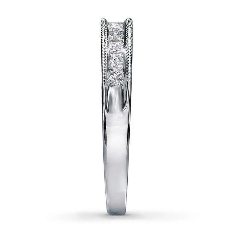 Previously Owned Diamond Band 1/2 ct tw 14K White Gold