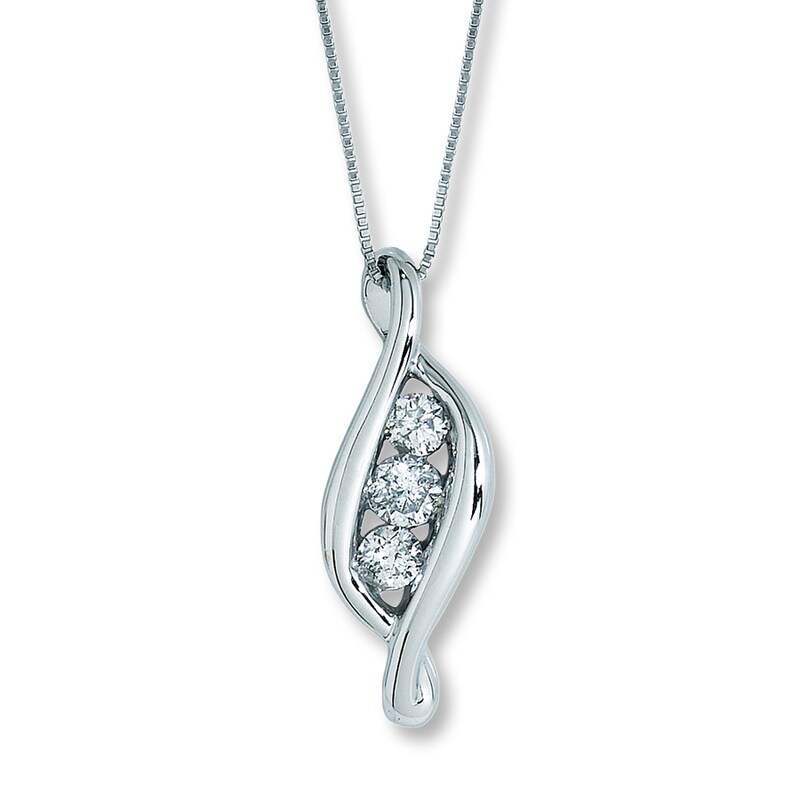 Main Image 1 of Previously Owned Diamond Necklace 1/4 ct tw Round-Cut 10K White Gold 18&quot;