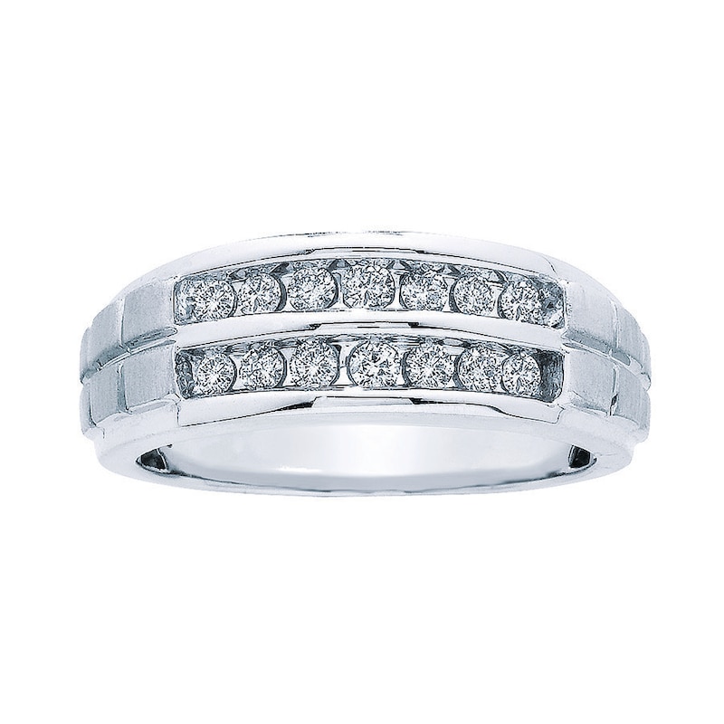 Previously Owned Men's Diamond Band 3/4 ct tw 10K White Gold