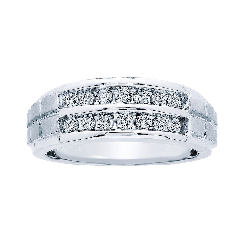 Previously Owned Men's Diamond Wedding Band 3/4 ct tw Round-cut 10K White Gold