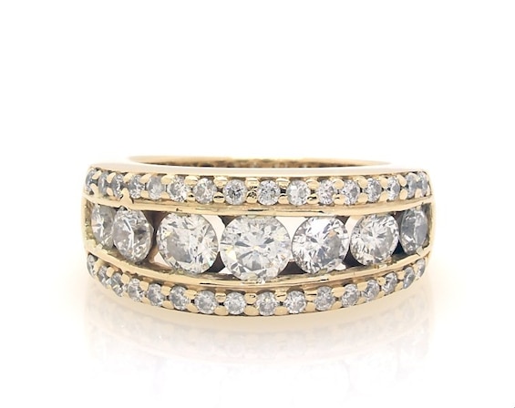 Previously Owned Diamond Channel Ring 2 ct tw 14K Yellow Gold Size 7