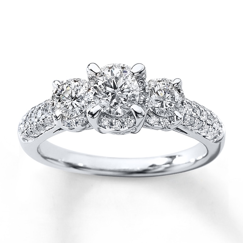 Main Image 1 of Previously Owned Ring 1 ct tw Diamonds 14K White Gold