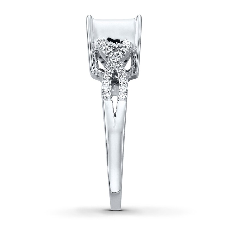 Previously Owned Diamond Ring 1/3 ct tw 10K White Gold