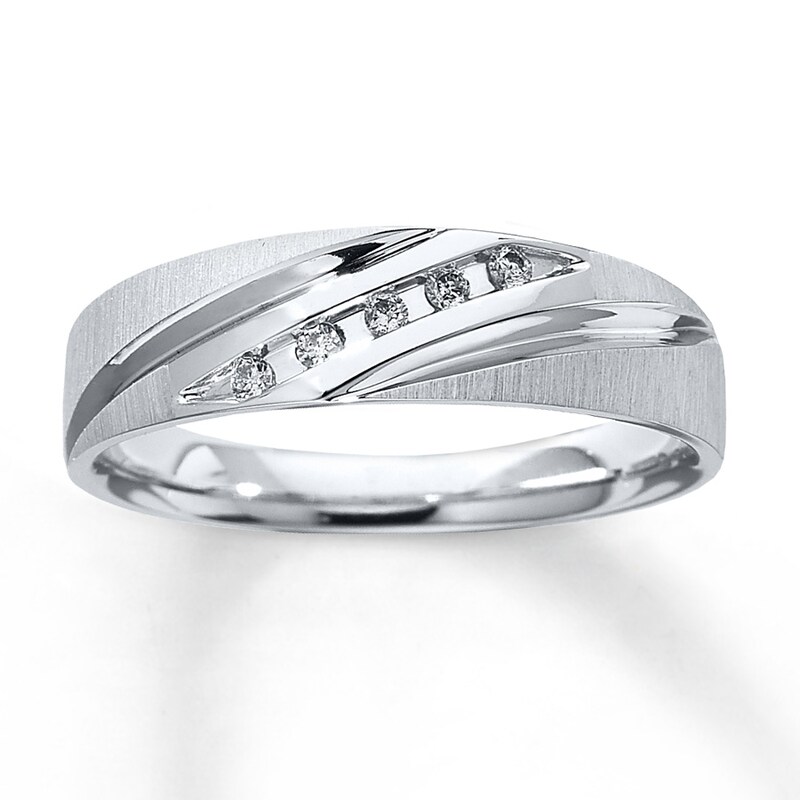 Main Image 1 of Previously Owned Men's Diamond Wedding Band 1/15 ct tw Round-cut 10K White Gold