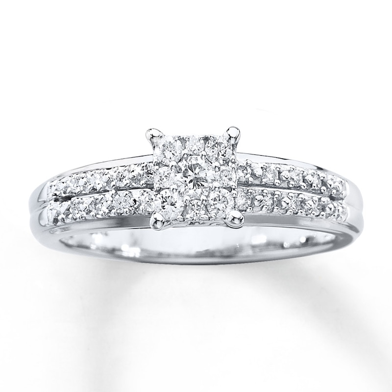 Main Image 1 of Previously Owned Ring 1/4 ct tw Diamonds 10K White Gold