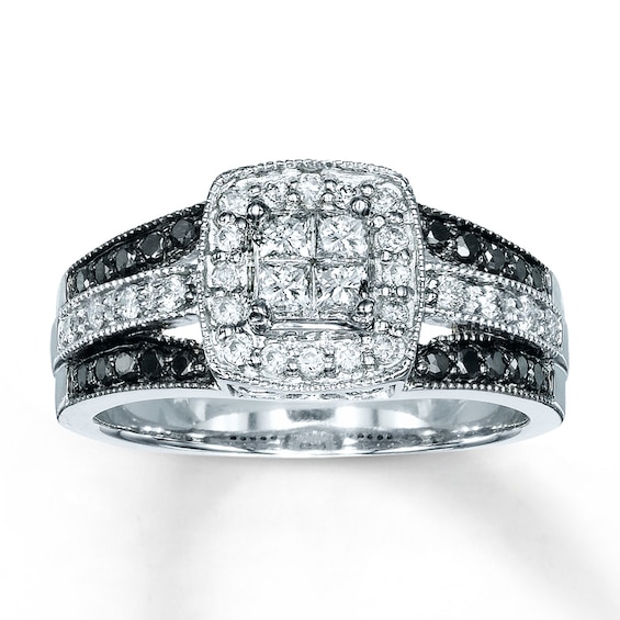 Previously Owned Ring 5/8 ct tw Diamonds 14K White Gold