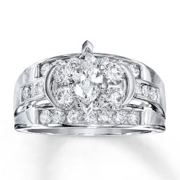 Previously Owned Diamond Engagement Ring 1-1/2 ct tw Marquise 14K White Gold