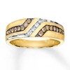 Thumbnail Image 1 of Previously Owned Men's Diamond Wedding Band 3/8 ct tw Round-cut 10K Yellow Gold
