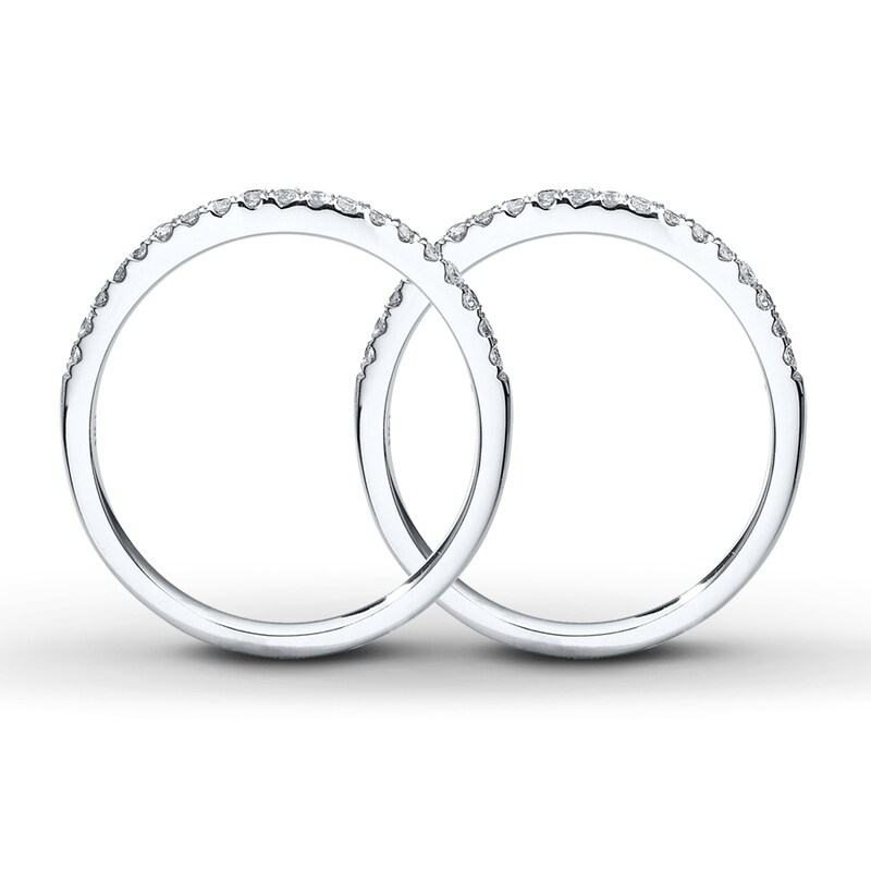 Main Image 2 of Previously Owned Diamond Wedding Bands 3/8 ct tw Round-cut 14K White Gold
