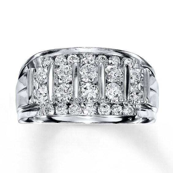 Previously Owned Men's Diamond Band 1-1/2 ct tw Round-cut 14K White Gold